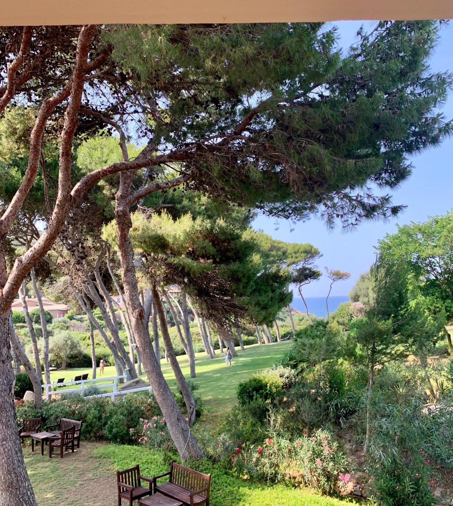 Hotel Cala Caterina Villasimius Esterno foto