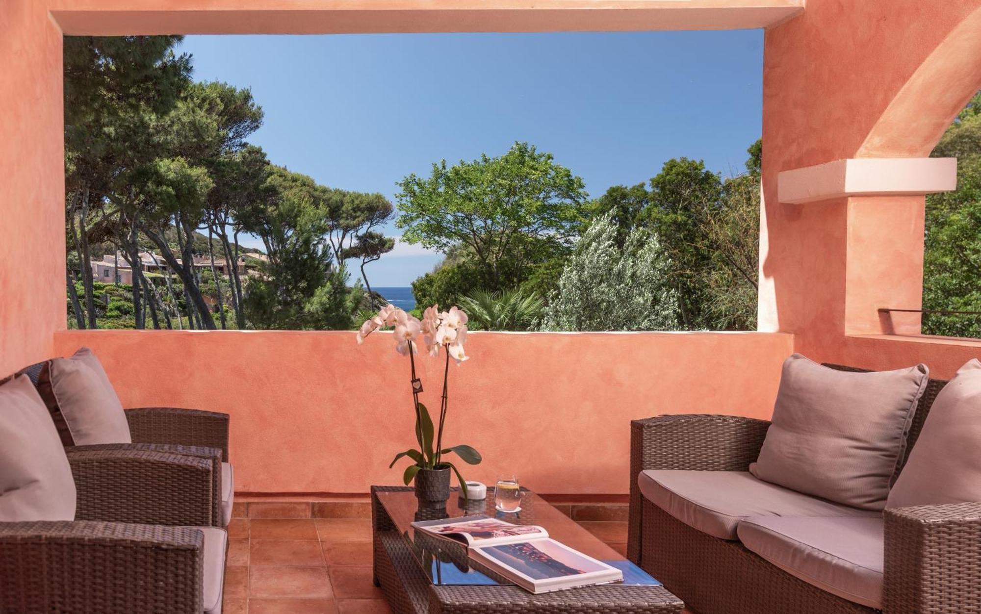 Hotel Cala Caterina Villasimius Esterno foto