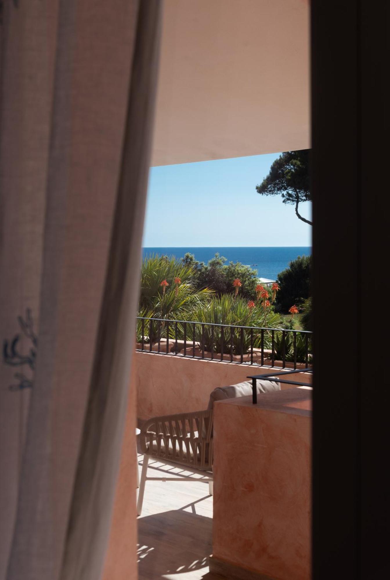 Hotel Cala Caterina Villasimius Esterno foto