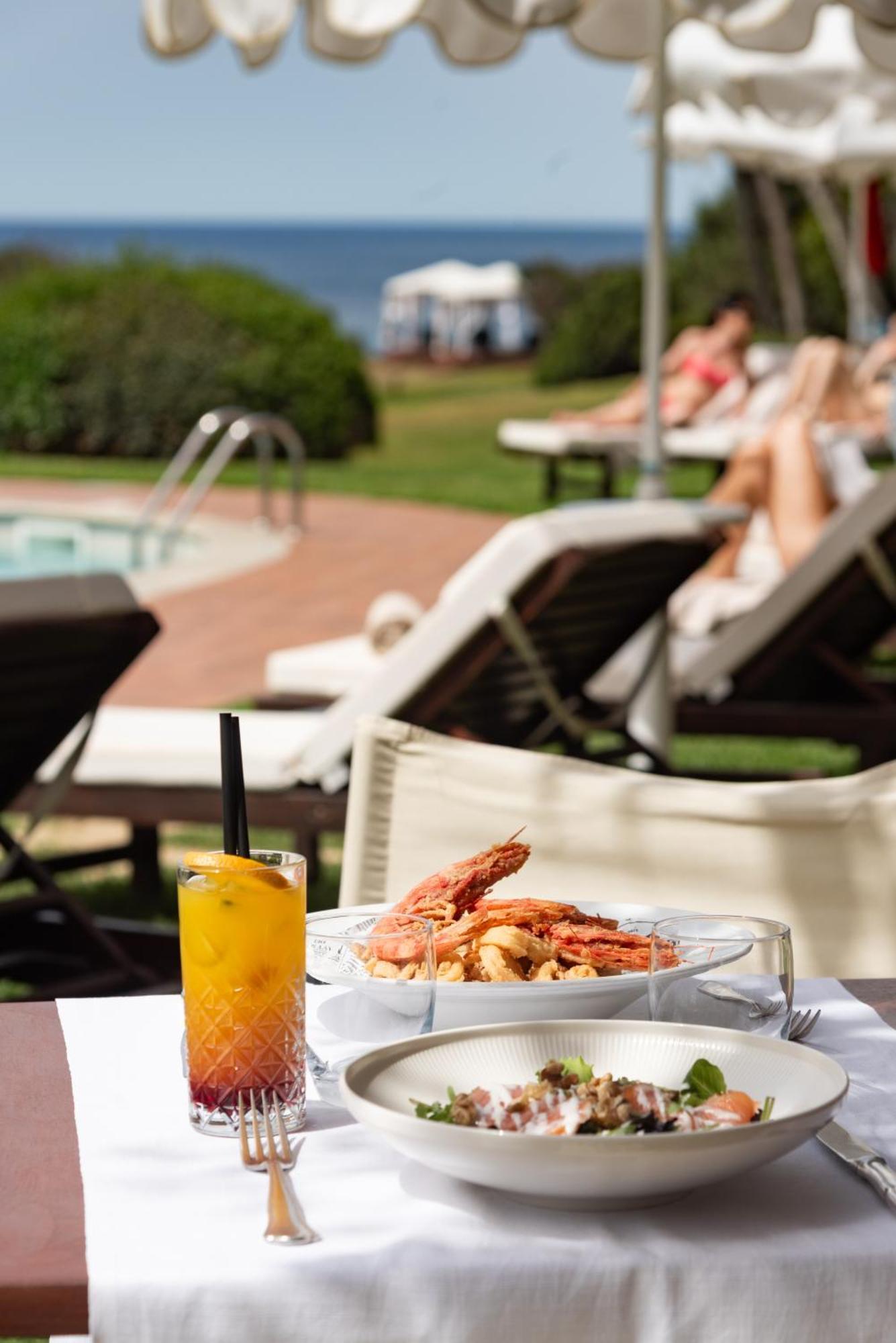 Hotel Cala Caterina Villasimius Esterno foto